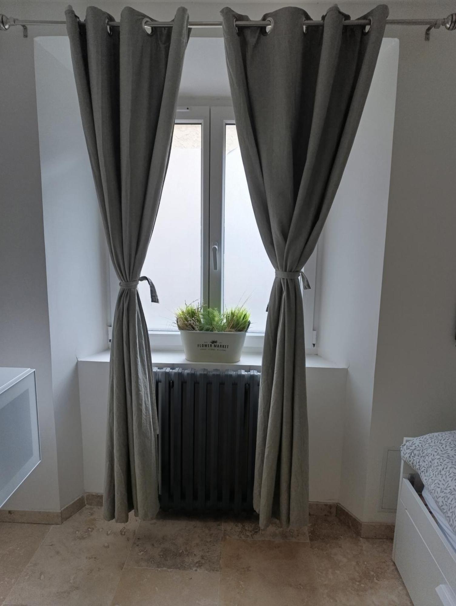 Logement Le Gabian Ampus 外观 照片